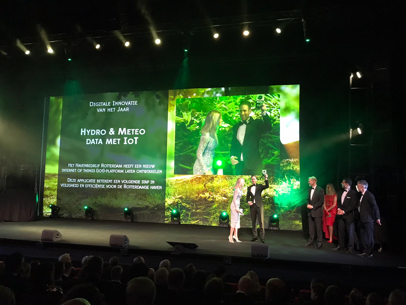 De uitreiking van de Computable Award voor Digitale innovatie van het jaar aan Axians