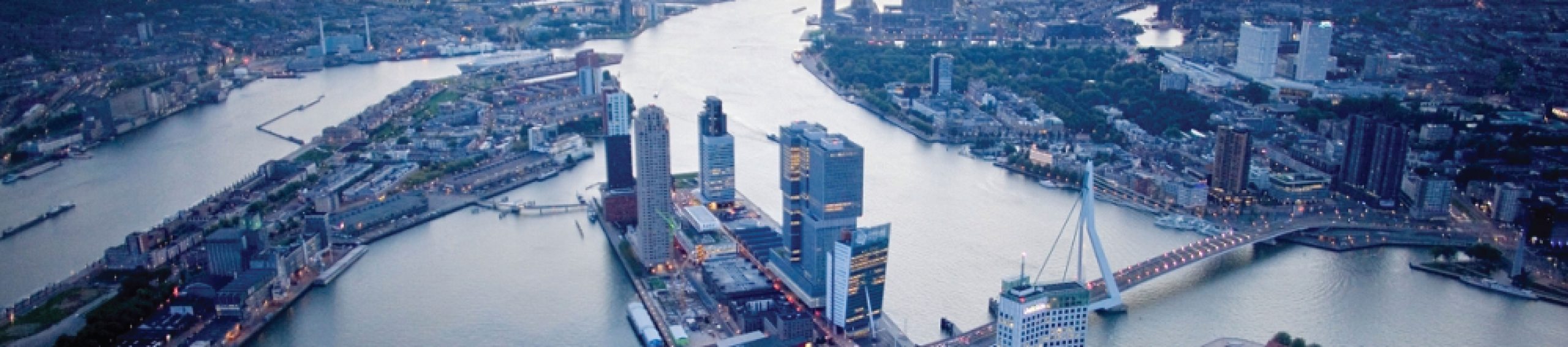 Rotterdam van boven gezien