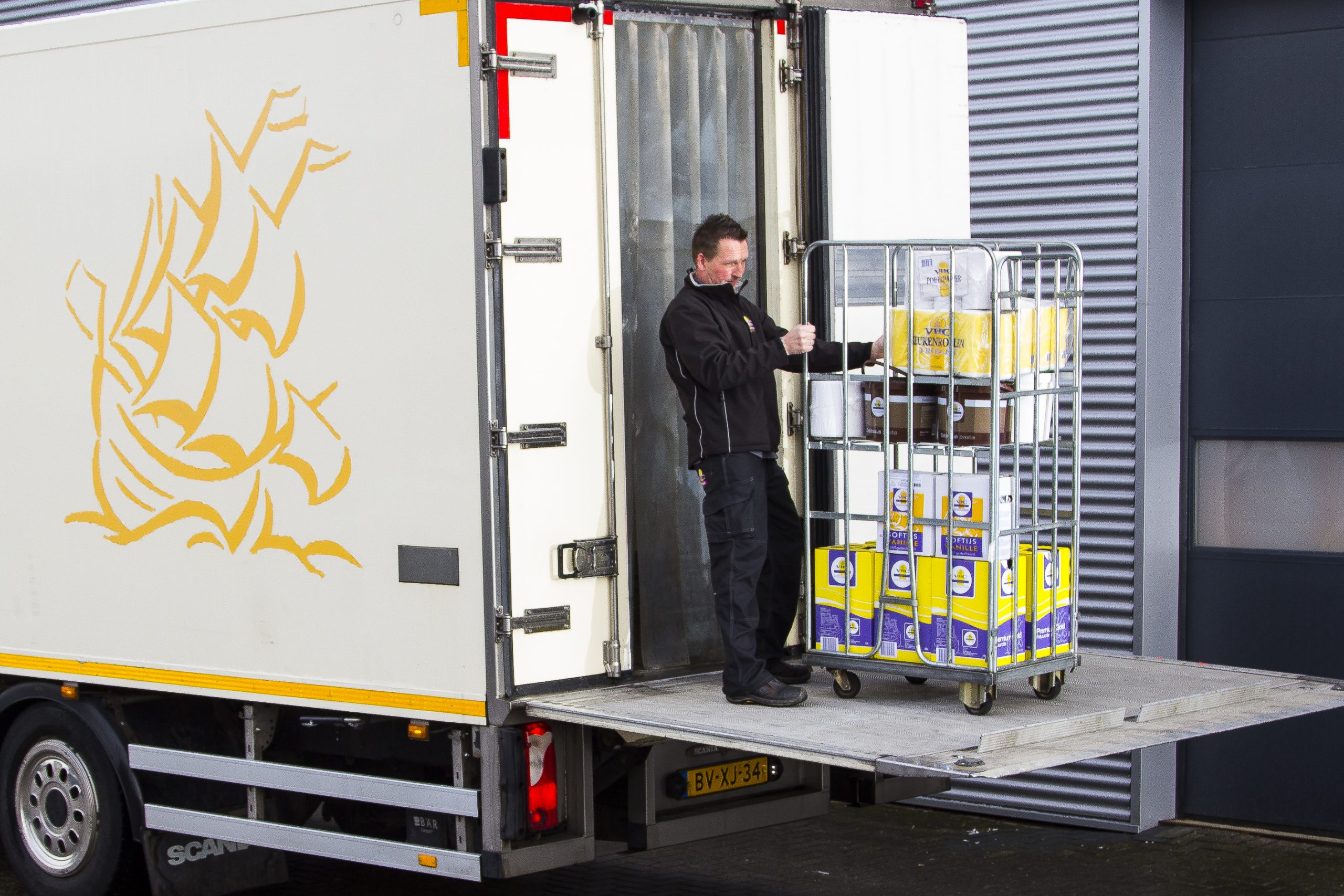 VHC Actifood medewerkers bezorgd bij horeca