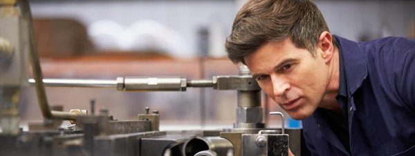Header de voordelen van Industry 4.0 voor machineleveranciers