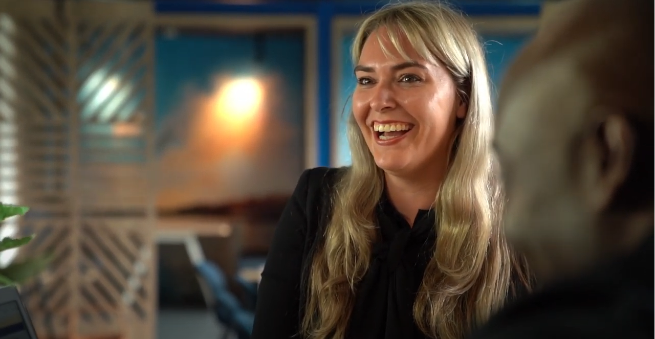 Axians_foto_filmpjeXLA